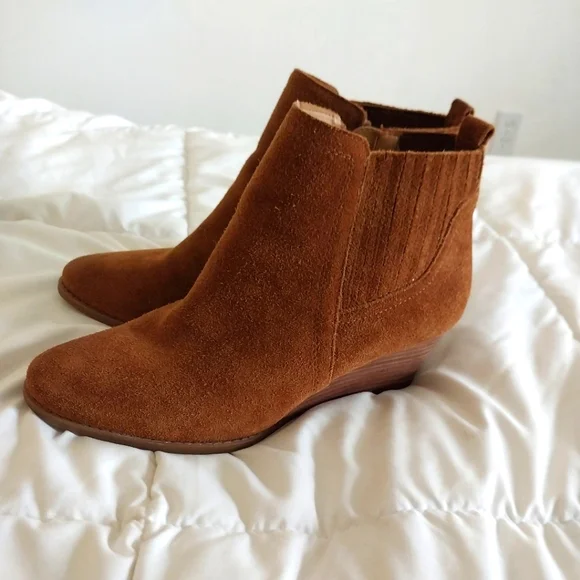 Franco Sarto Wayra wedge leather booties size 8 NwOT - Picture 3 of 8